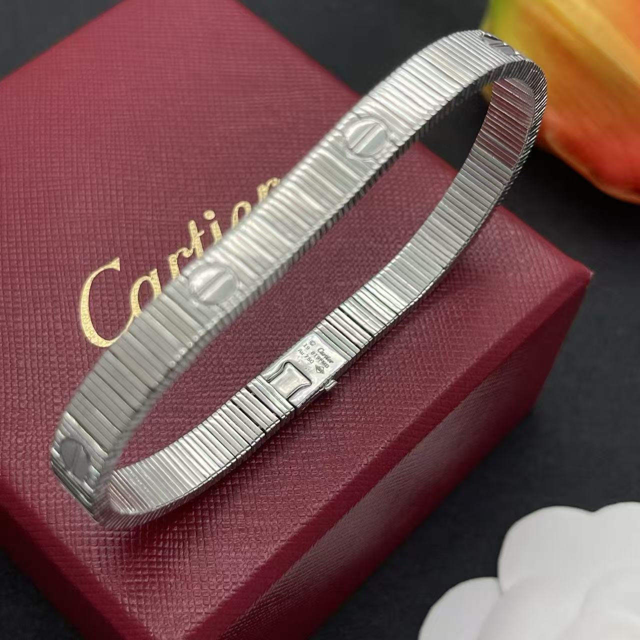 Jam8140 Cartier 45.99$ gallery