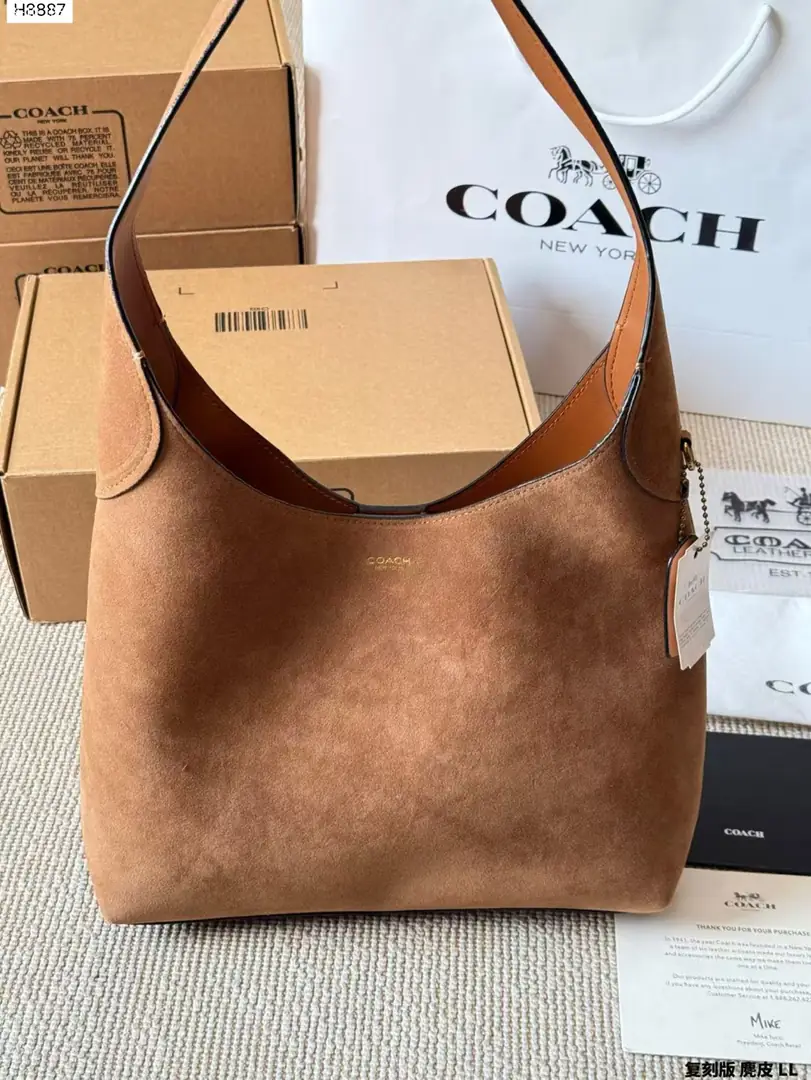 Jam8142  Coach   79.99$ gallery