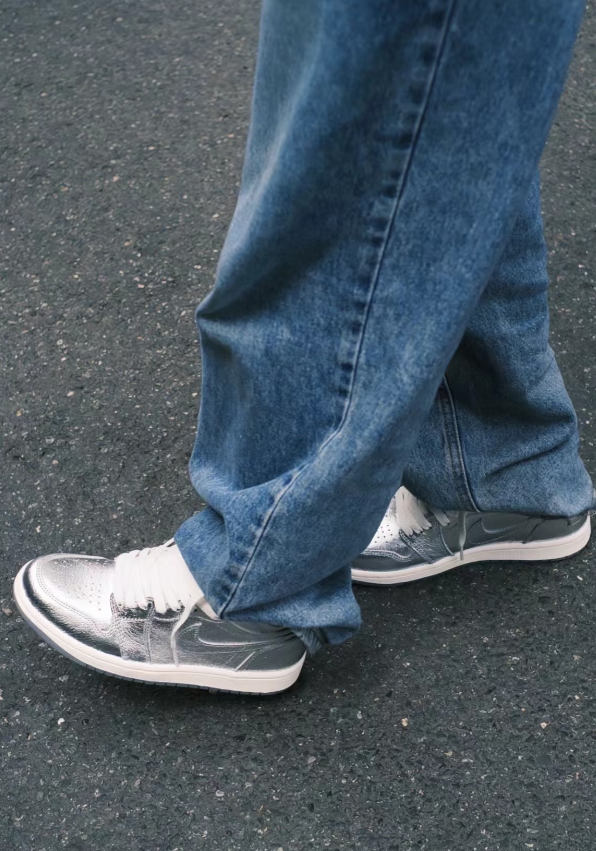 Jam8154  NIKE AJ1 shoe  NO BOX 55$ gallery