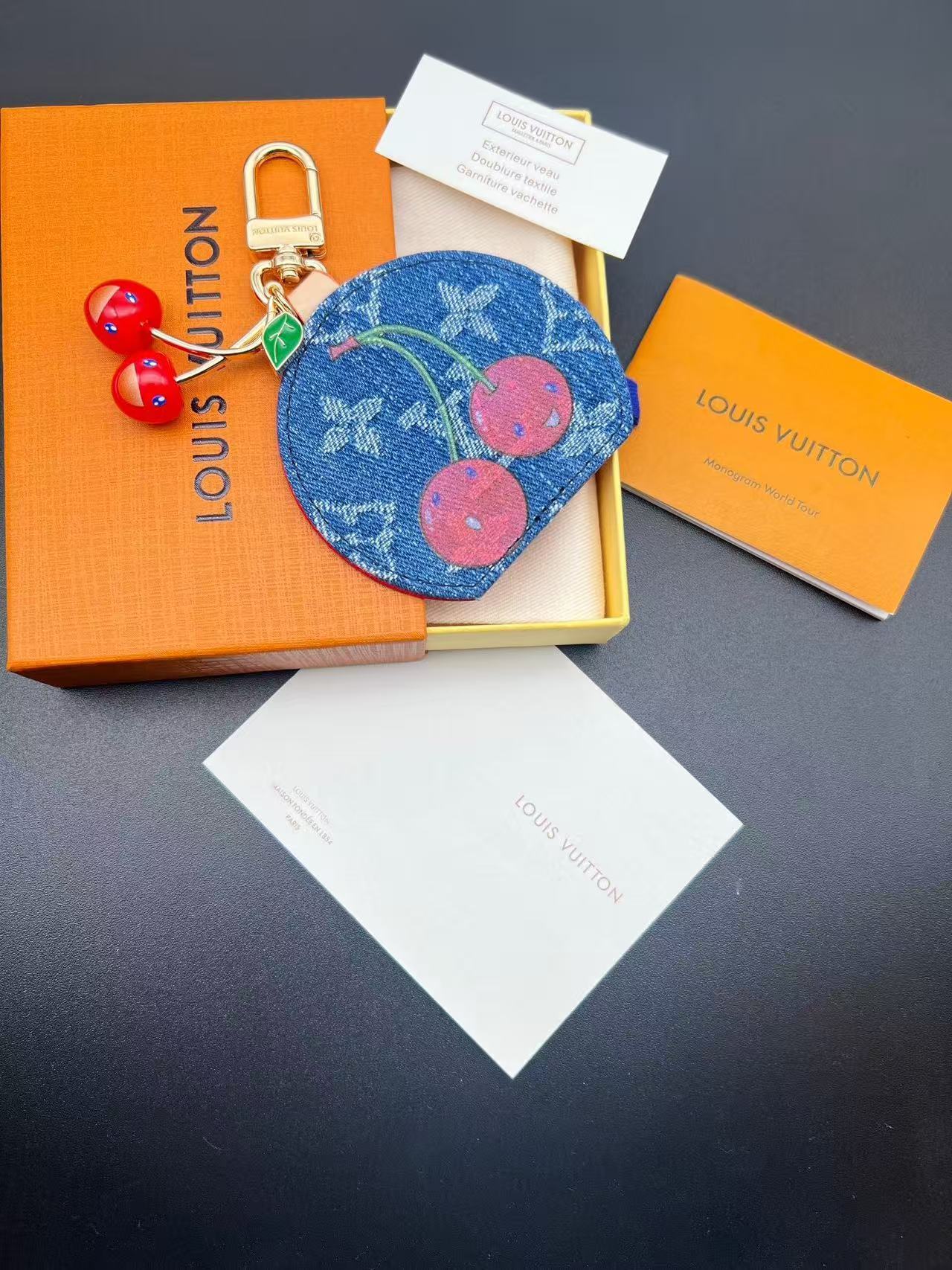 Jam8185 LV Complete set of boxes and invoices 38.8$ gallery