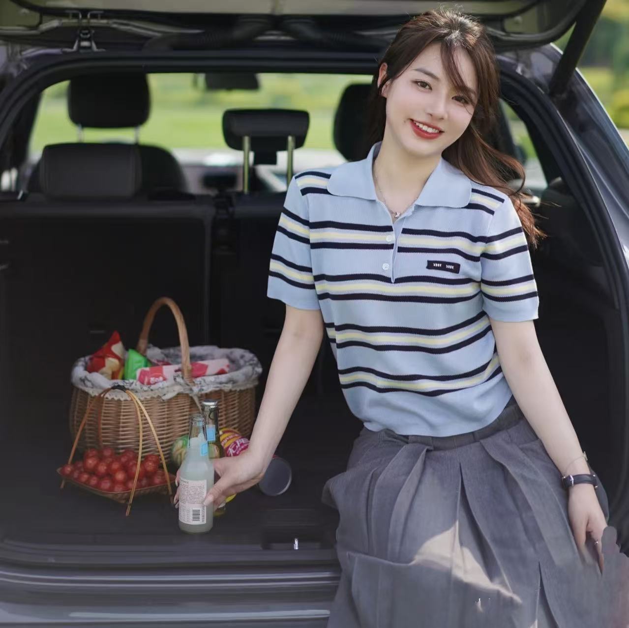 Jam8196  MIUMIU 55$ gallery