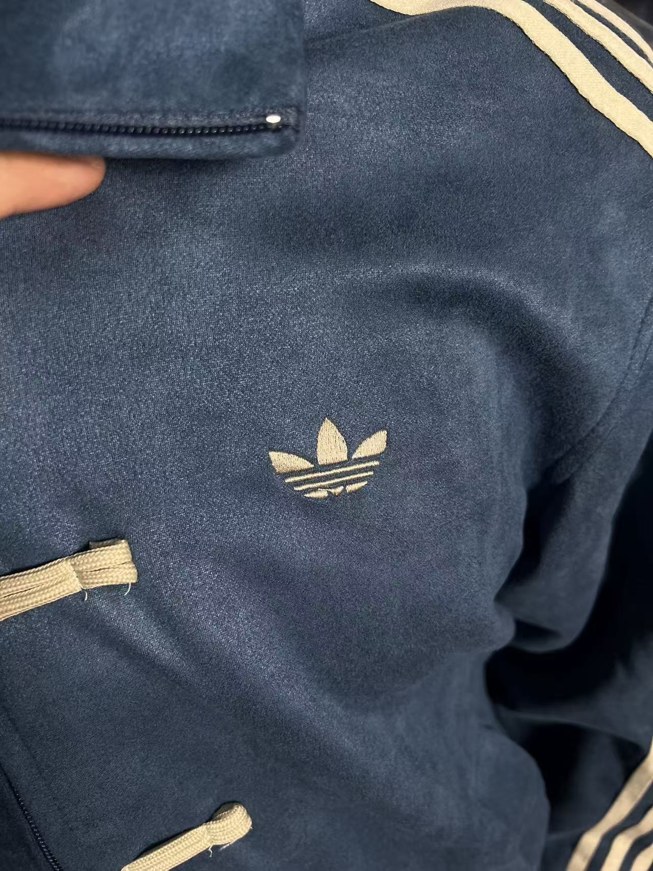 Jam8200  ADIDAS  55$ gallery