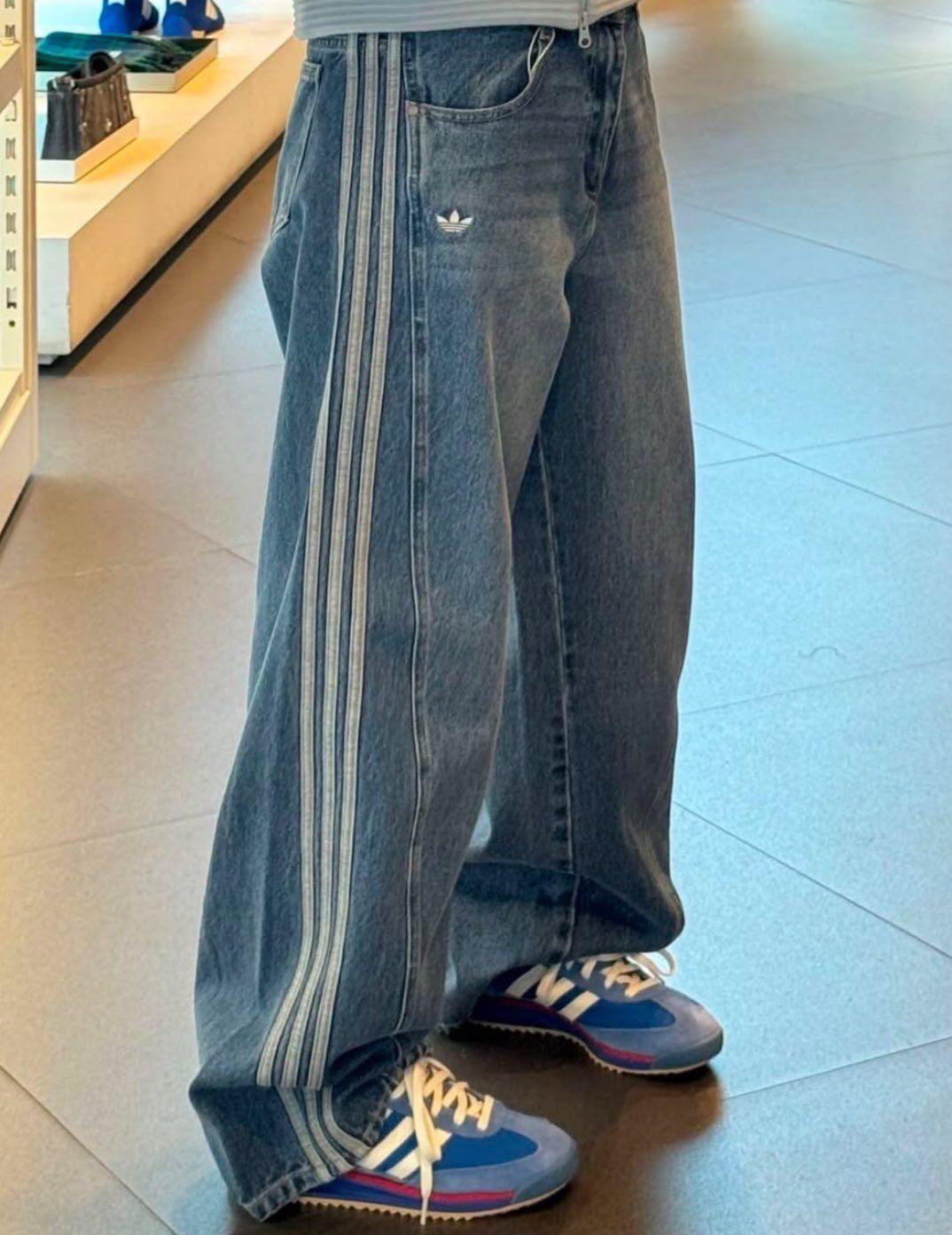 Jam8205  ADIDAS 55.9$ gallery