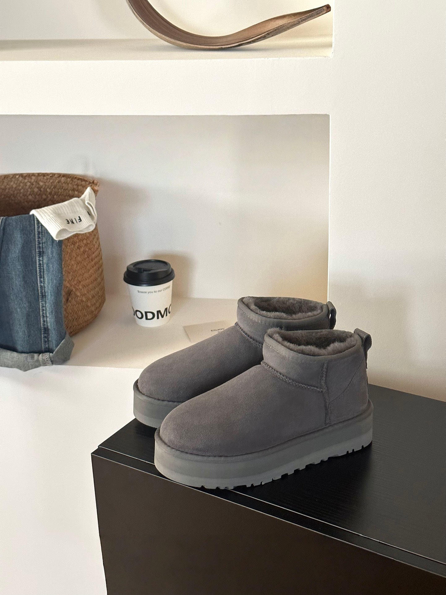 Jam8213  UGG  62.99$ gallery