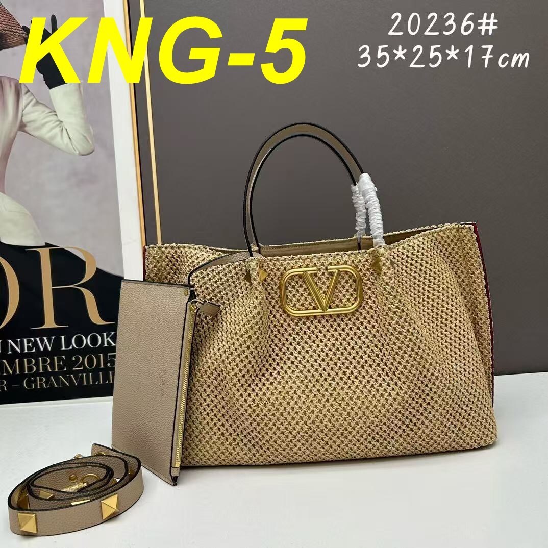Jam8215 Valentino 89.99$ gallery