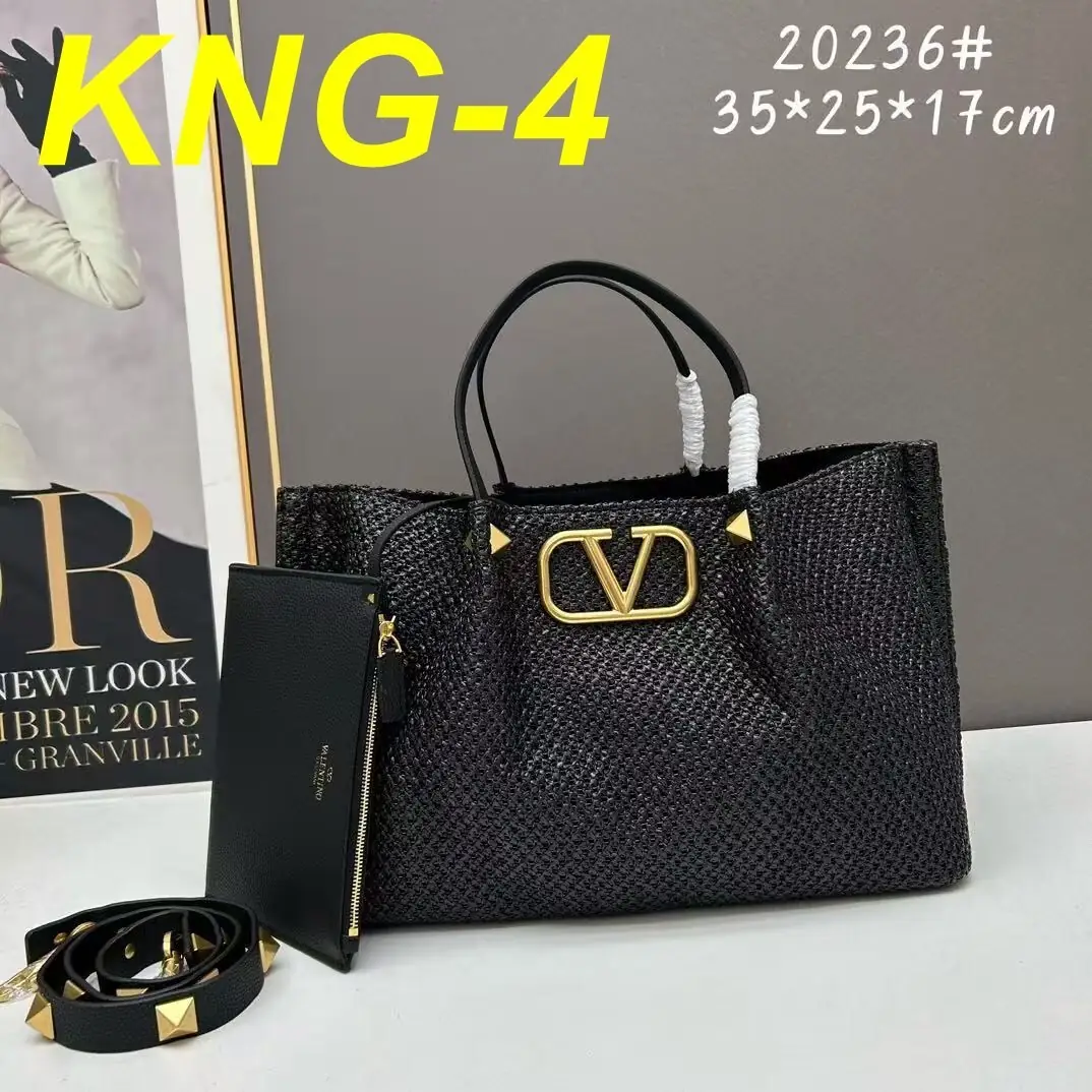 Jam8215 Valentino 89.99$ gallery