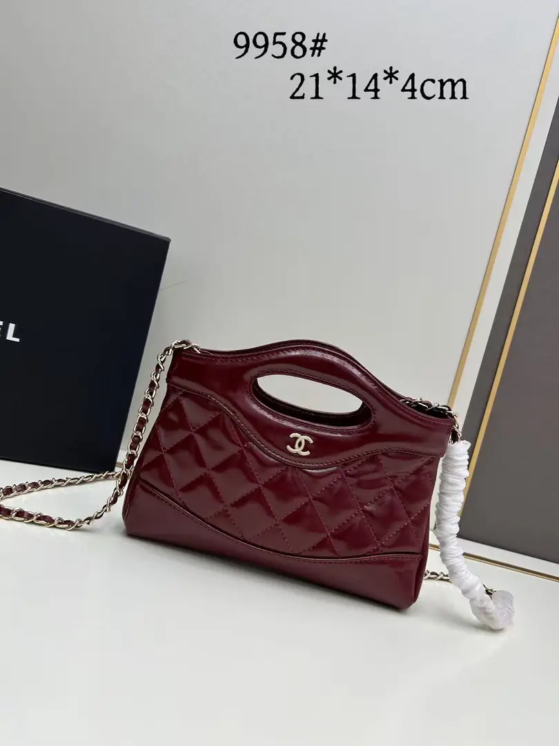 Jam8216 Chanel  85$ gallery