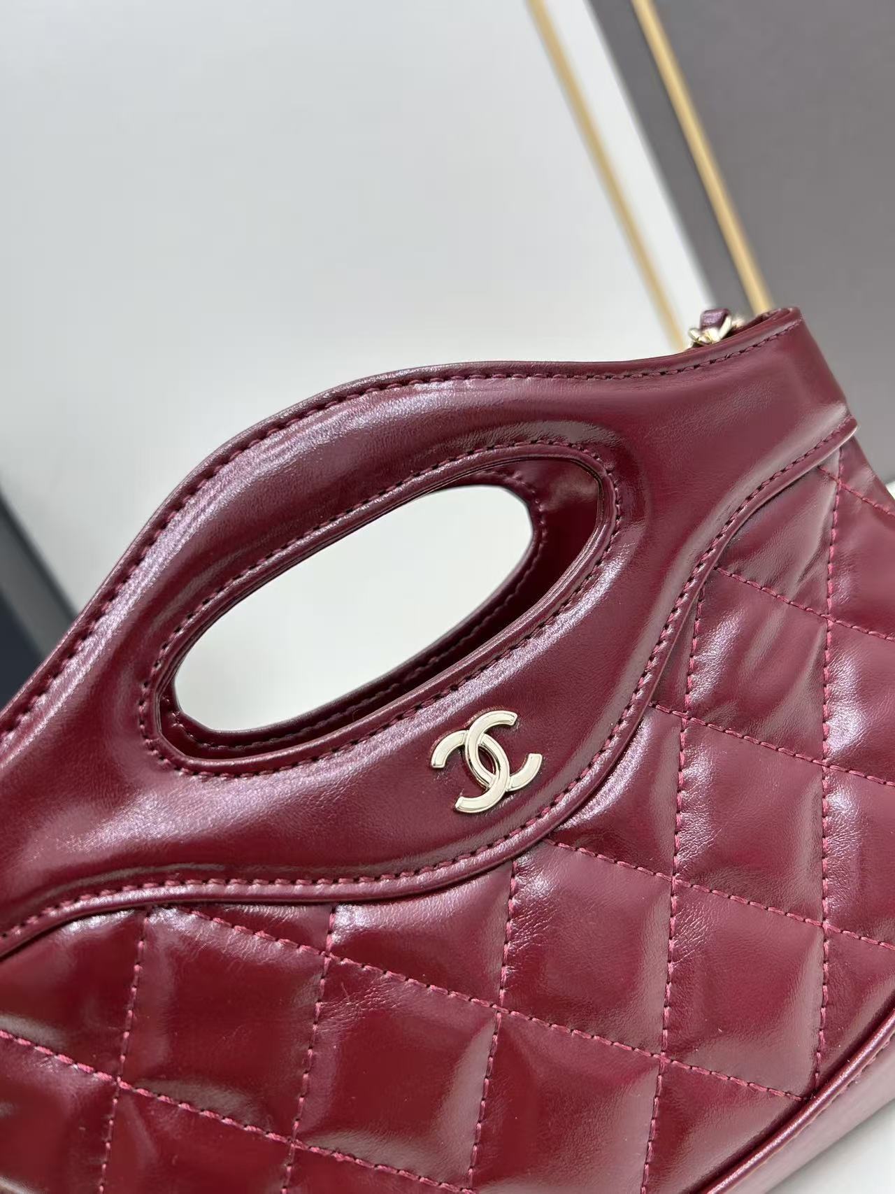 Jam8216 Chanel  85$ gallery