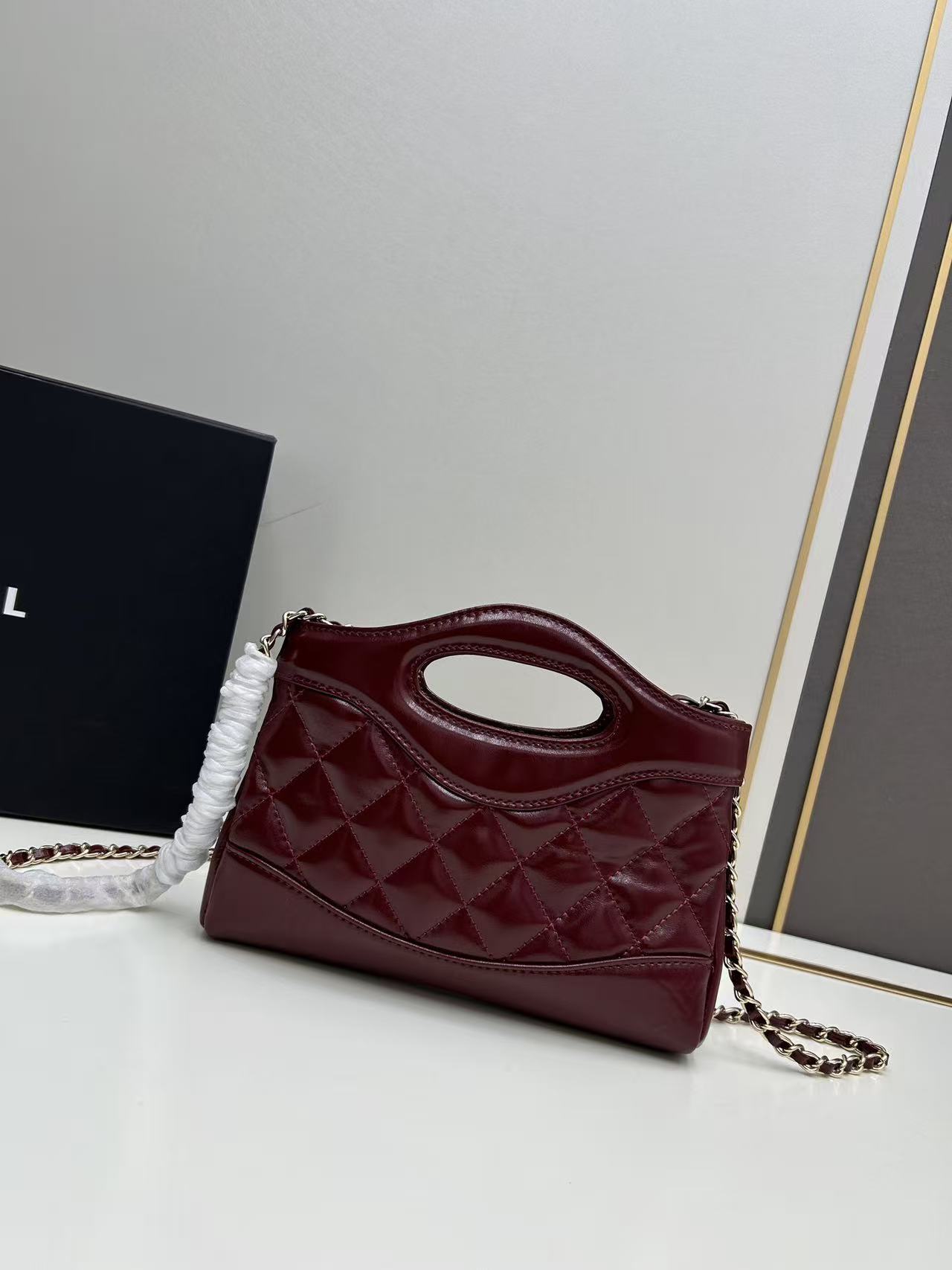 Jam8216 Chanel  85$ gallery