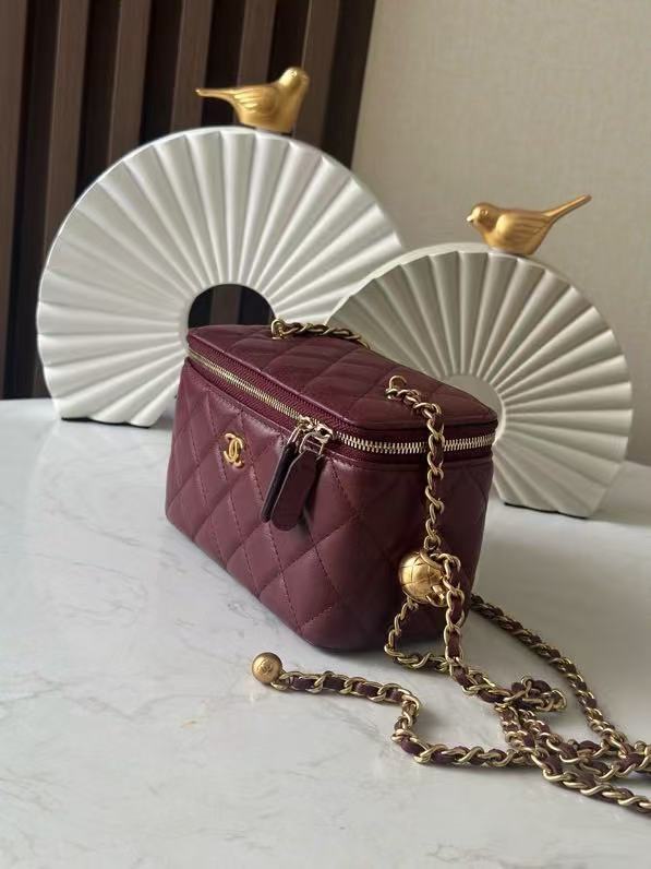 Jam8221  CHANEL 68$ gallery