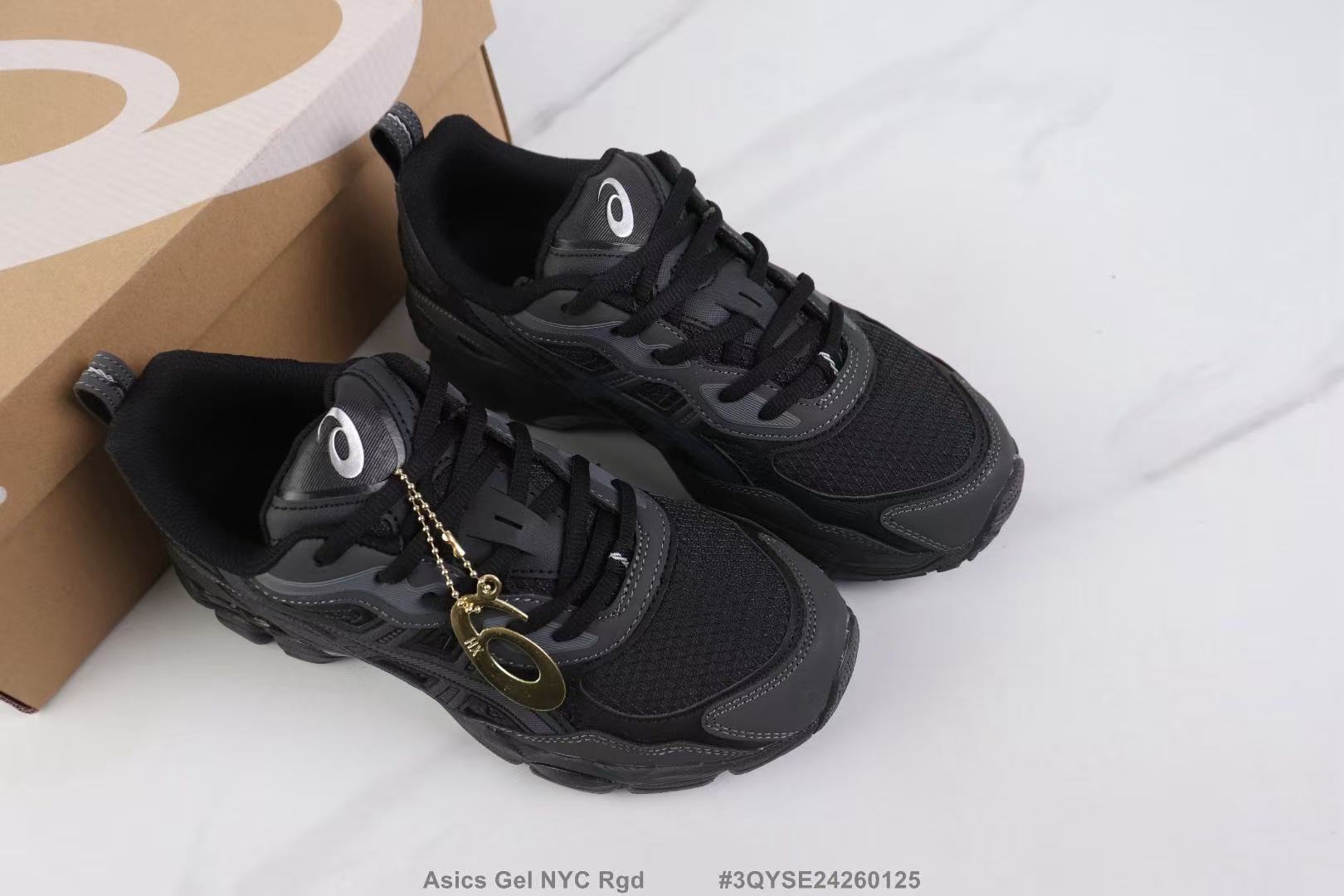 Jam8237 ASICS  62.99$ gallery