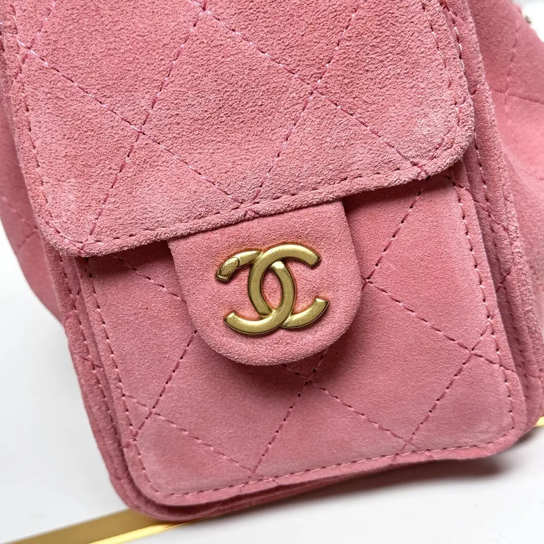 Jam8299  Chanel Super quality leather strap box. 89.99$ gallery