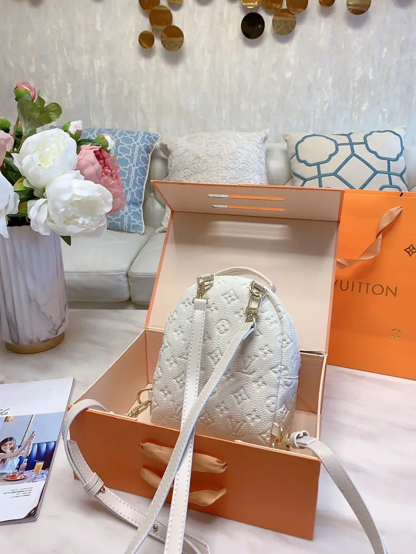 Jes1095  51.88$ LV gallery