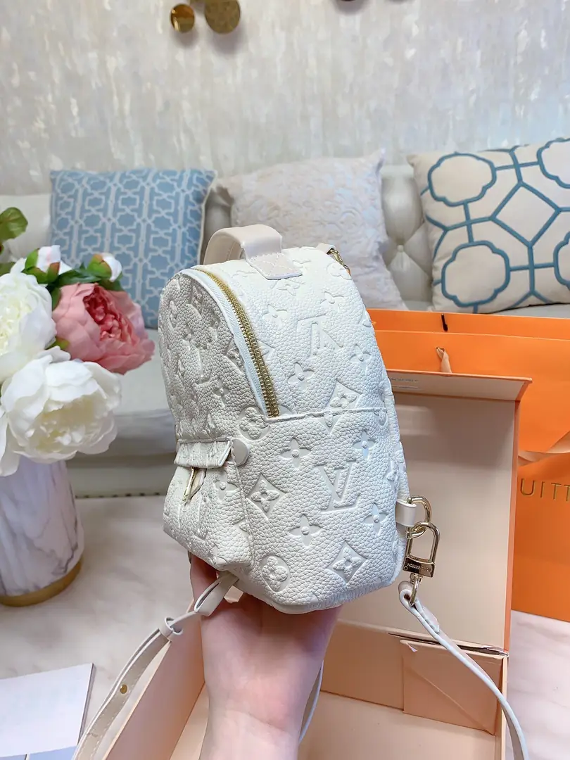 Jes1095  51.88$ LV gallery