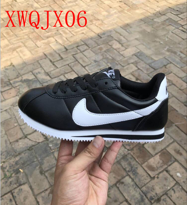 Jes1114  22.97$ NIke gallery
