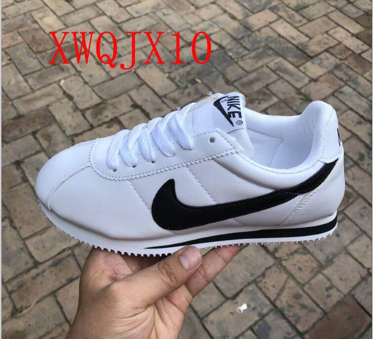 Jes1114  22.97$ NIke gallery