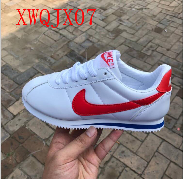 Jes1114  22.97$ NIke gallery