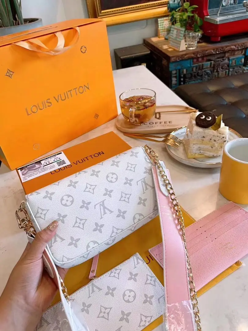 Jes1336  37.89$ LV gallery