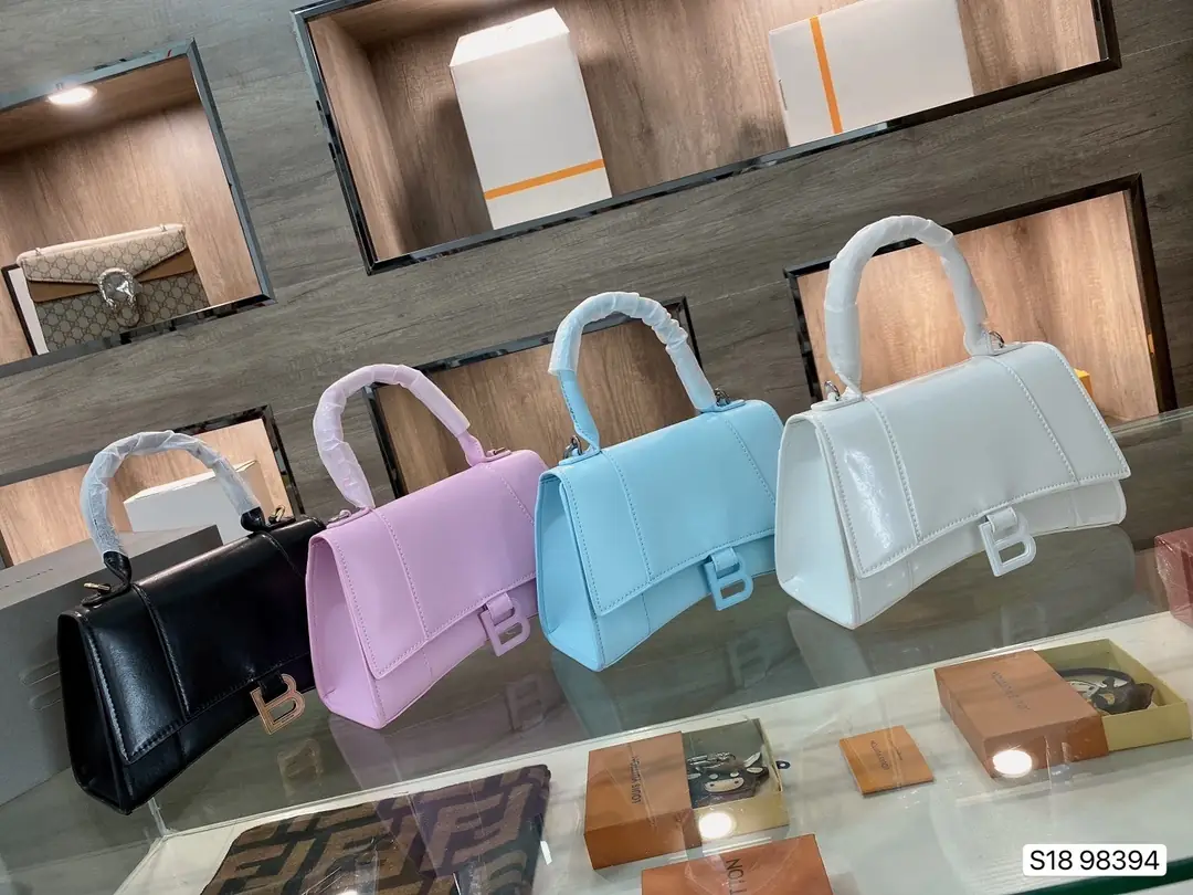 Jes1339   balenciaga  415 56.99$  GBB gallery