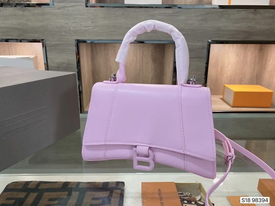 Jes1339   balenciaga  415 56.99$  GBB gallery