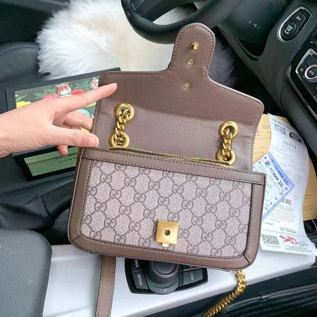 Jes2330  42.97$ GUCCI gallery