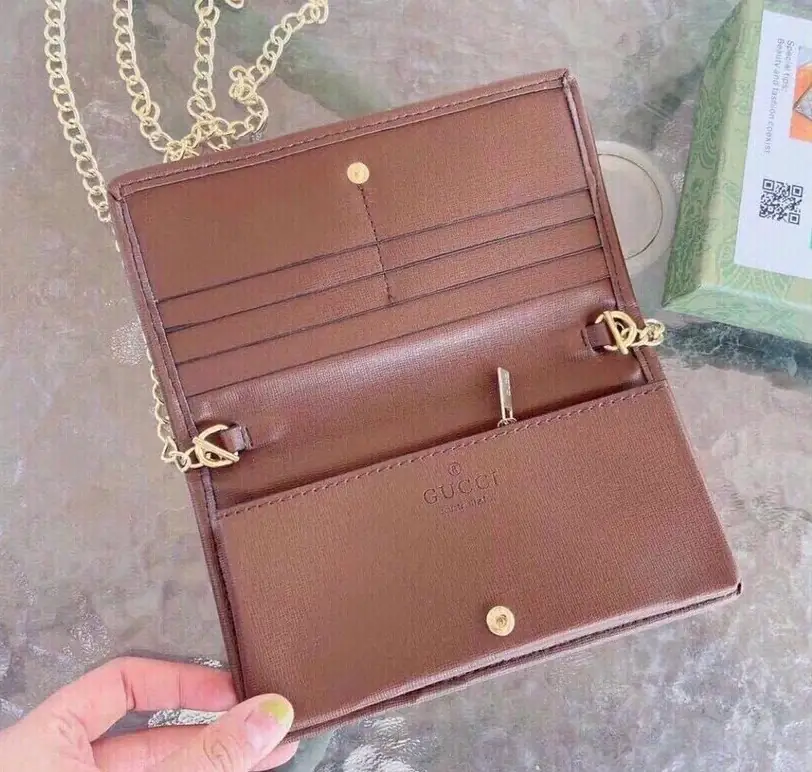 Jes2427 GUCCl  Attached box    41$  GBB gallery