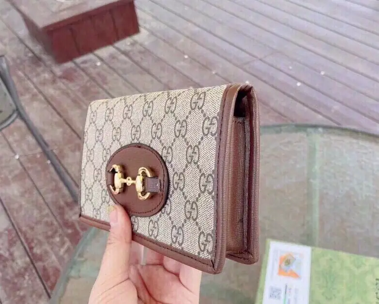 Jes2427 GUCCl  Attached box    41$  GBB gallery