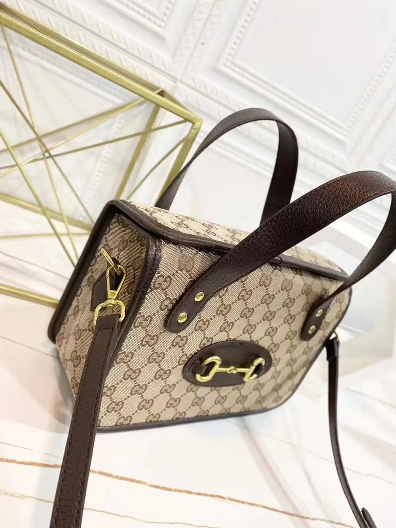 Jes2567 34$ GUCCI - ZSBB gallery