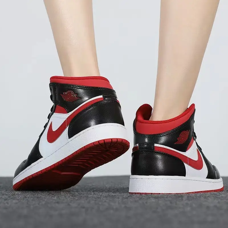 Jes2978 41.5$ Aj1 gallery