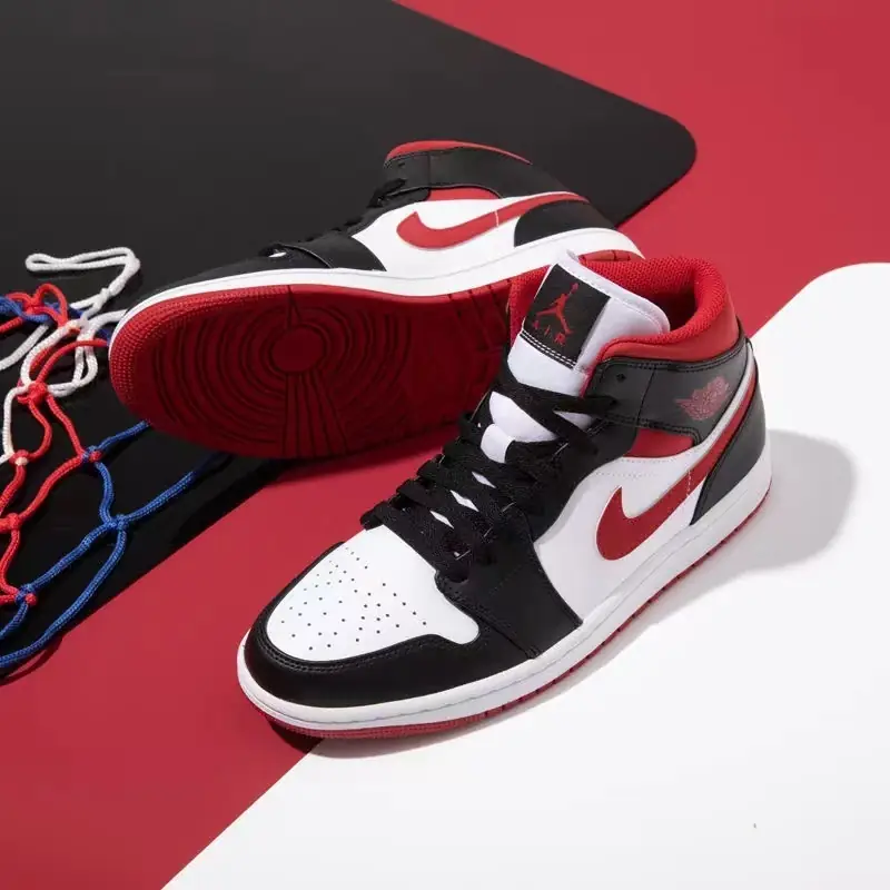 Jes2978 41.5$ Aj1 gallery