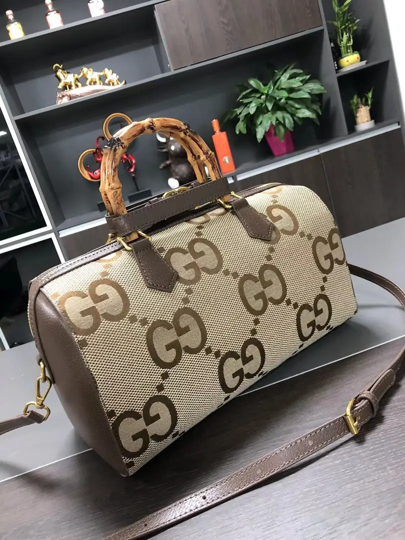 Jes3226 27.99$ GUCCI gallery
