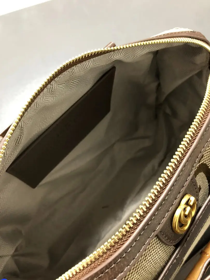 Jes3226 27.99$ GUCCI gallery