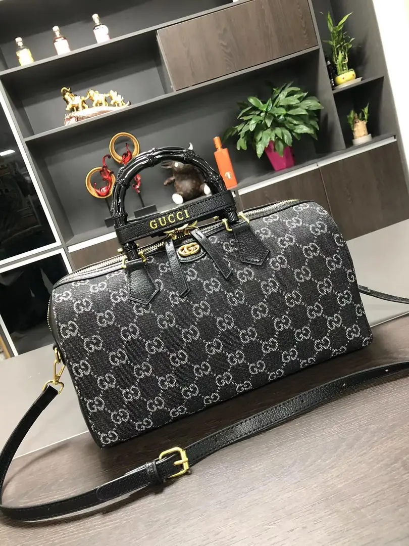Jes3226 27.99$ GUCCI gallery