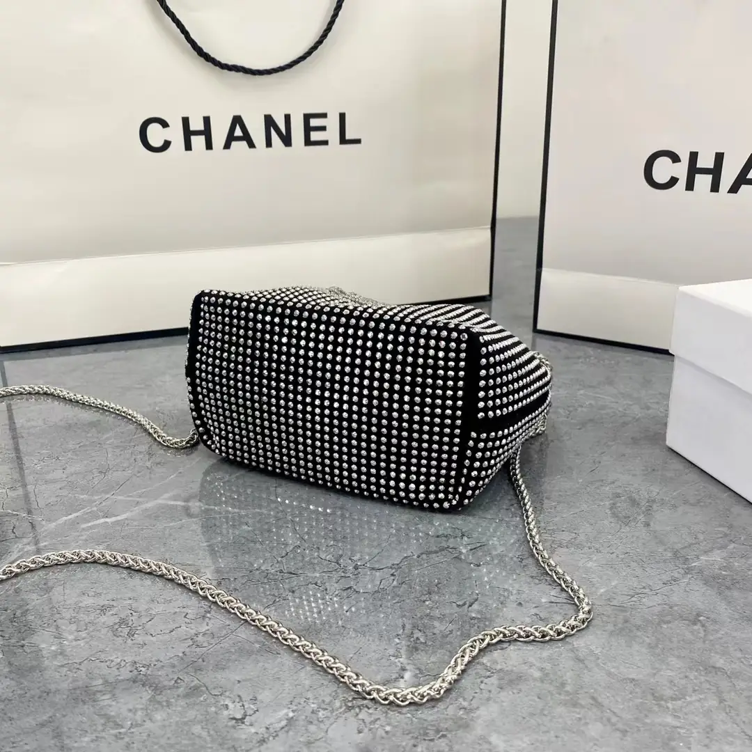 Jes3235 24.6$ Chanel gallery