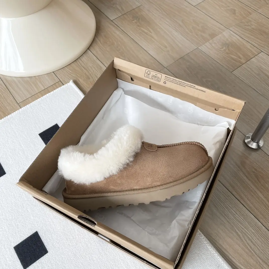 Jes4613  UGG +BOX   5AAAA  48$   350  UGG gallery