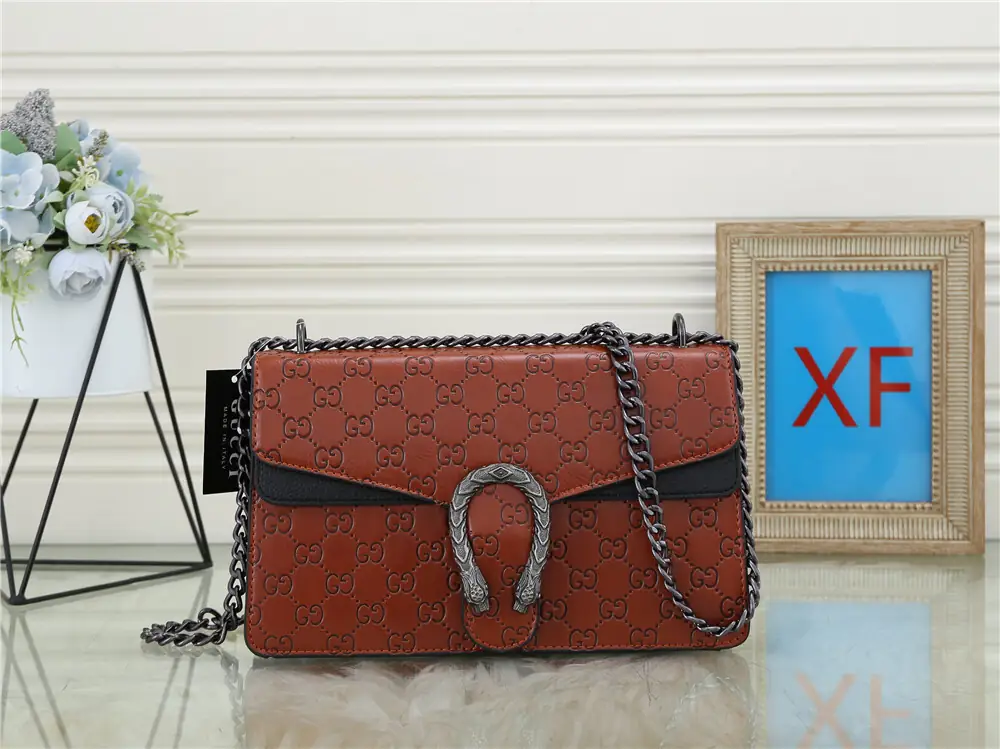 Jes478  31.92$ GUCCI gallery