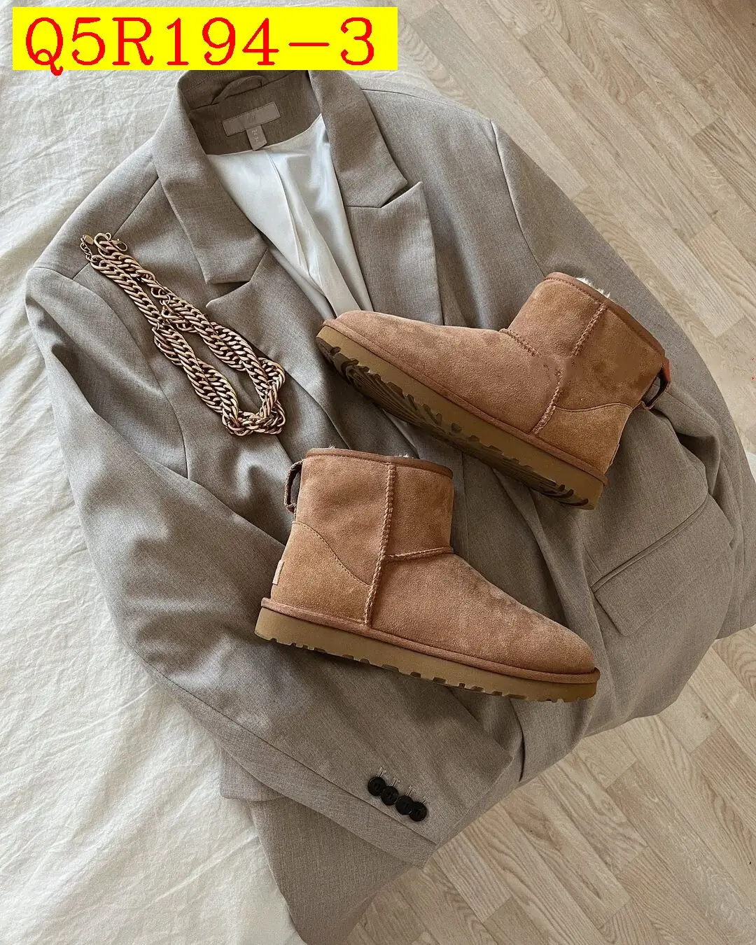 Jes4865 UGG 5AAAAA  340  59.99$  UGG gallery