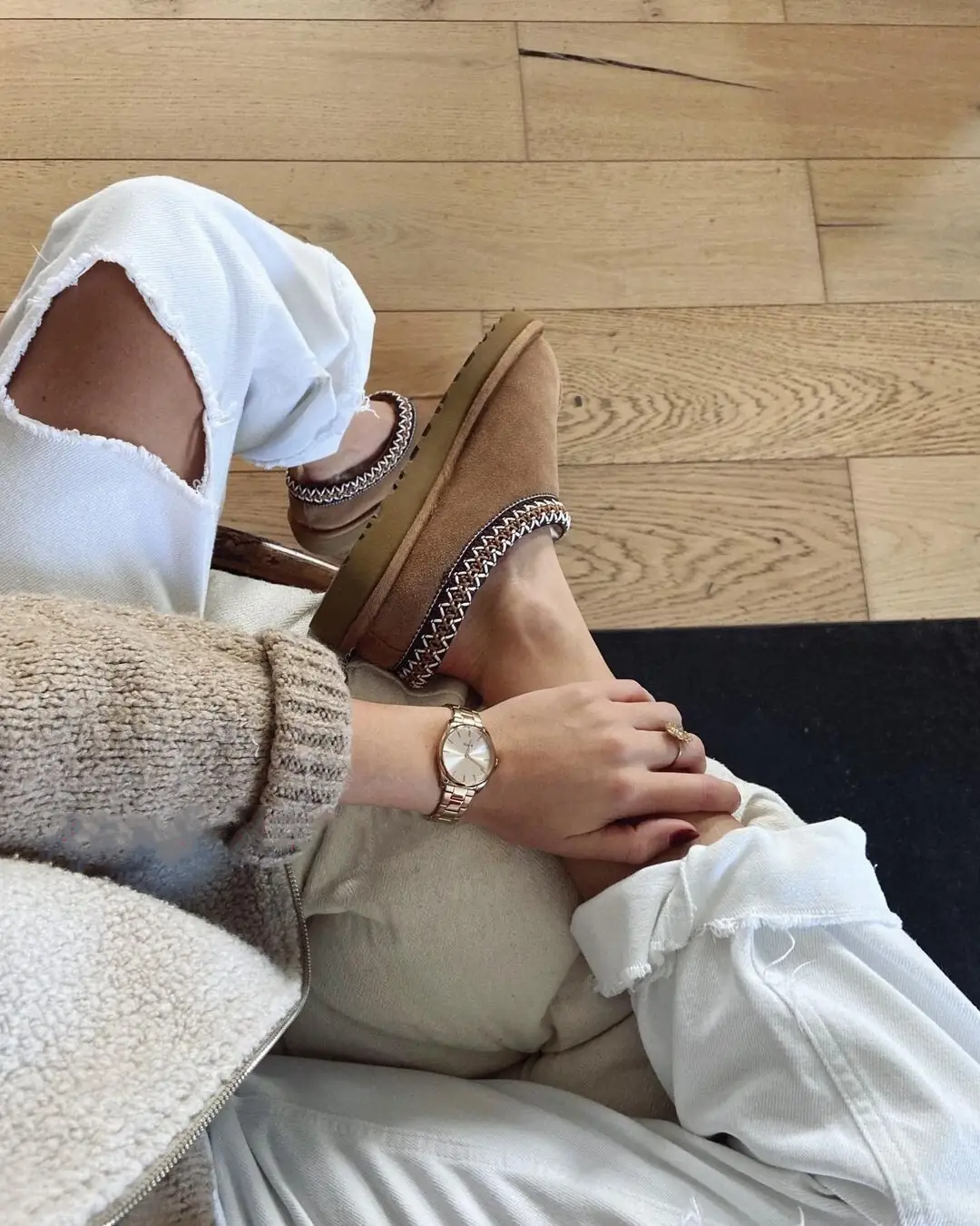 Jes4865 UGG 5AAAAA  340  59.99$  UGG gallery