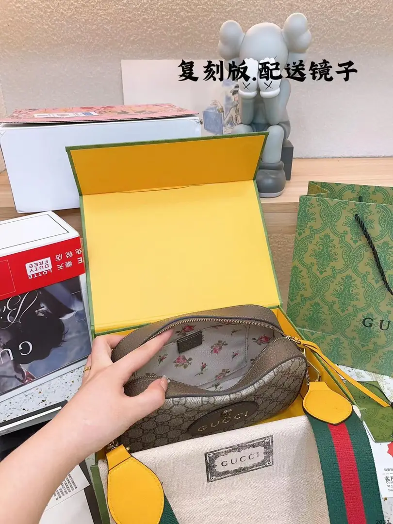 Jes514  GUCCI  AAAAA BOX 310💰  44$  GBB gallery