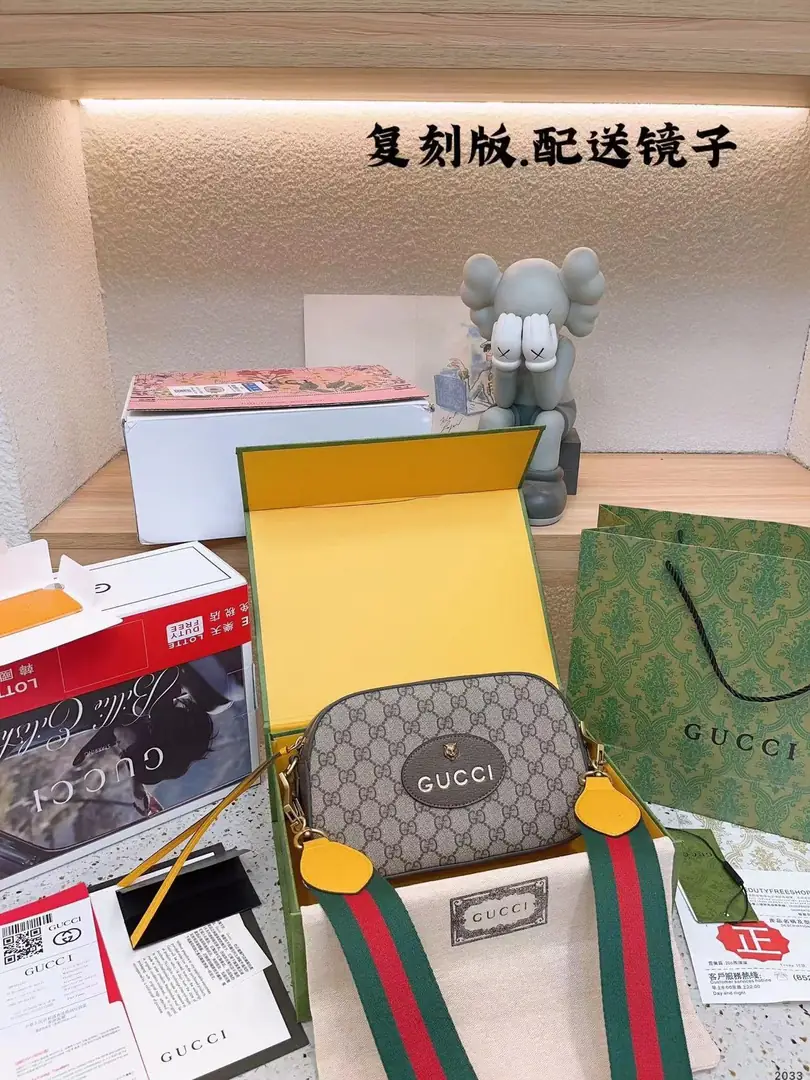 Jes514  GUCCI  AAAAA BOX 310💰  44$  GBB gallery