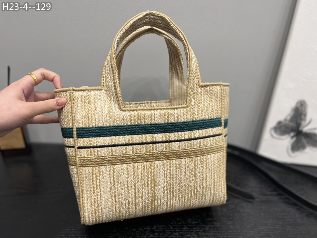 $63-XYH-872 LOEWE gallery