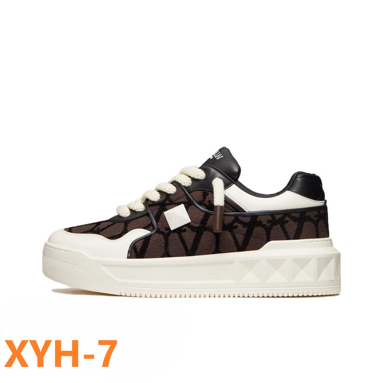 $81-XYH-924 Valentino gallery