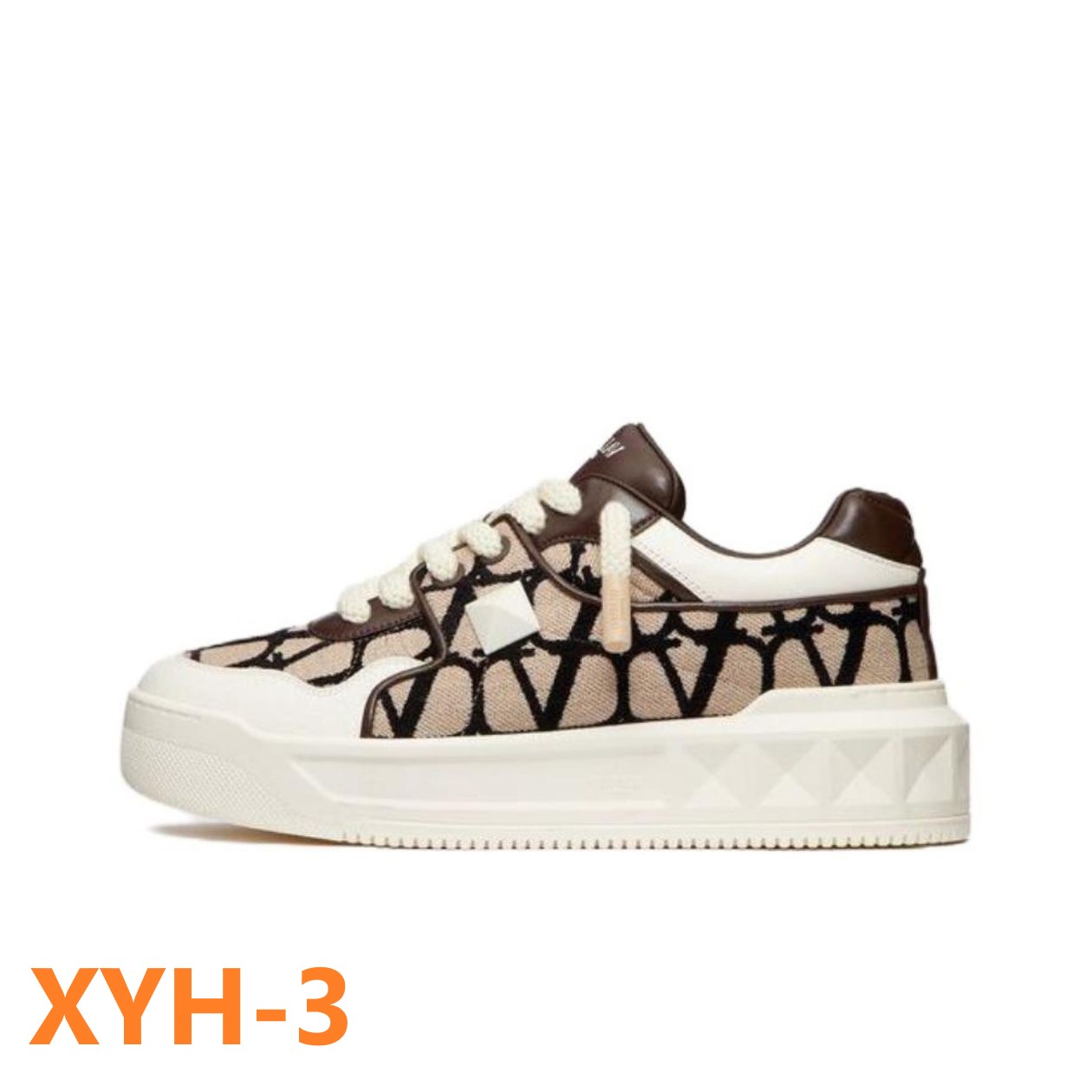 $81-XYH-924 Valentino gallery