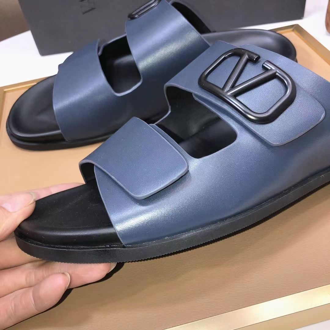 $83-XYH-925 Valentino gallery