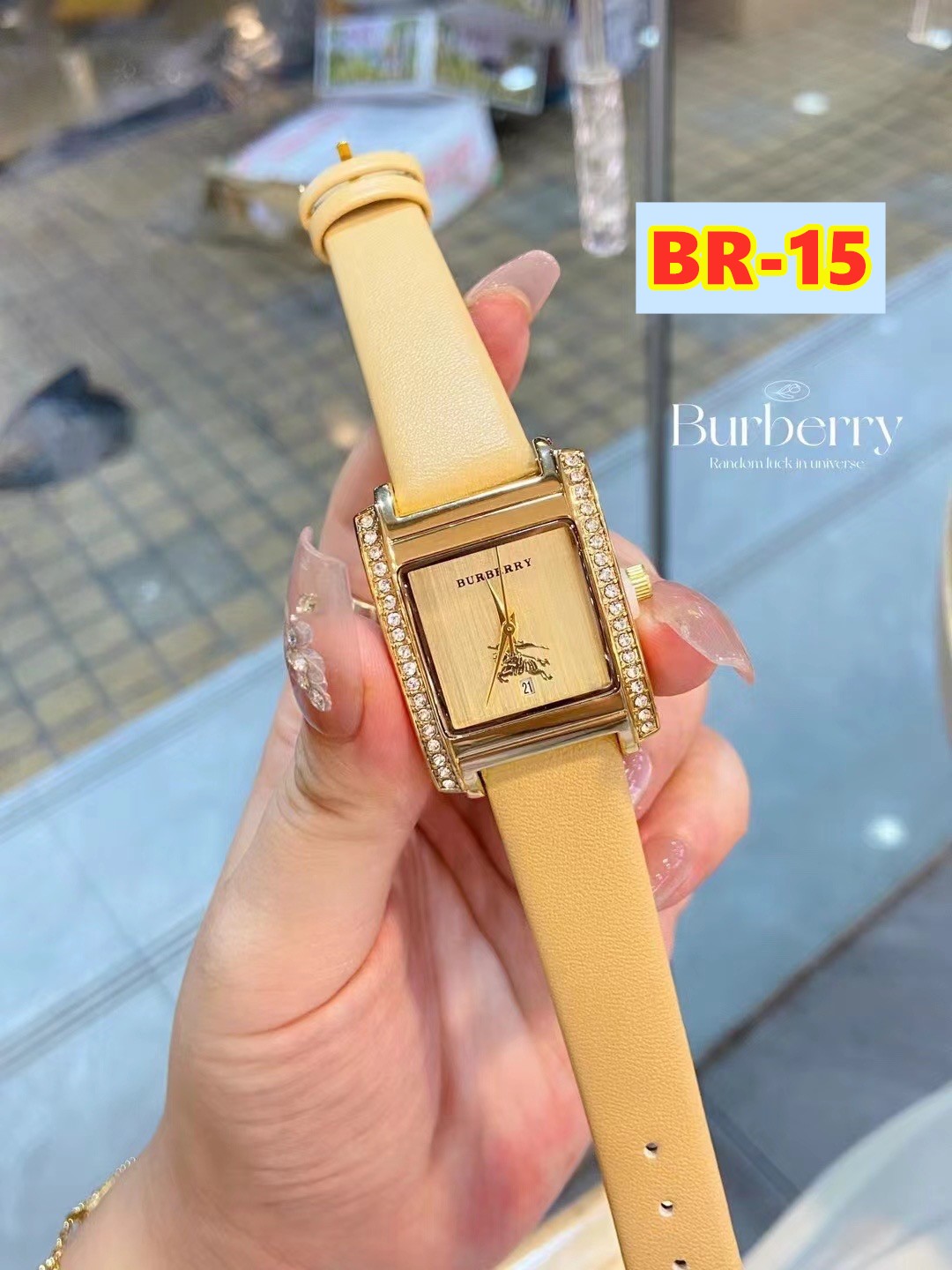 HO1027    BURBERRY_$39.99 gallery