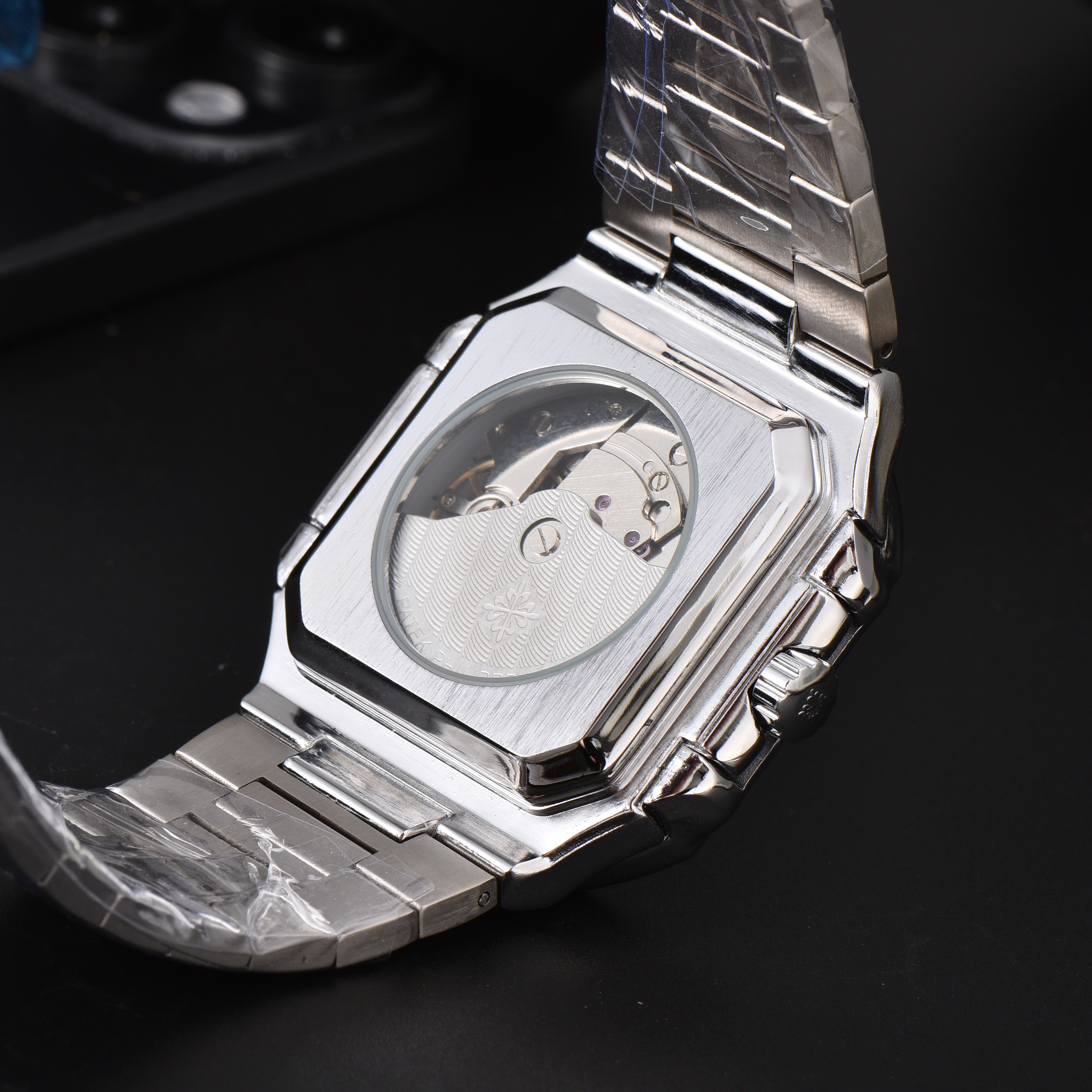 HO1290   PH_$67.99    mechanical watch gallery