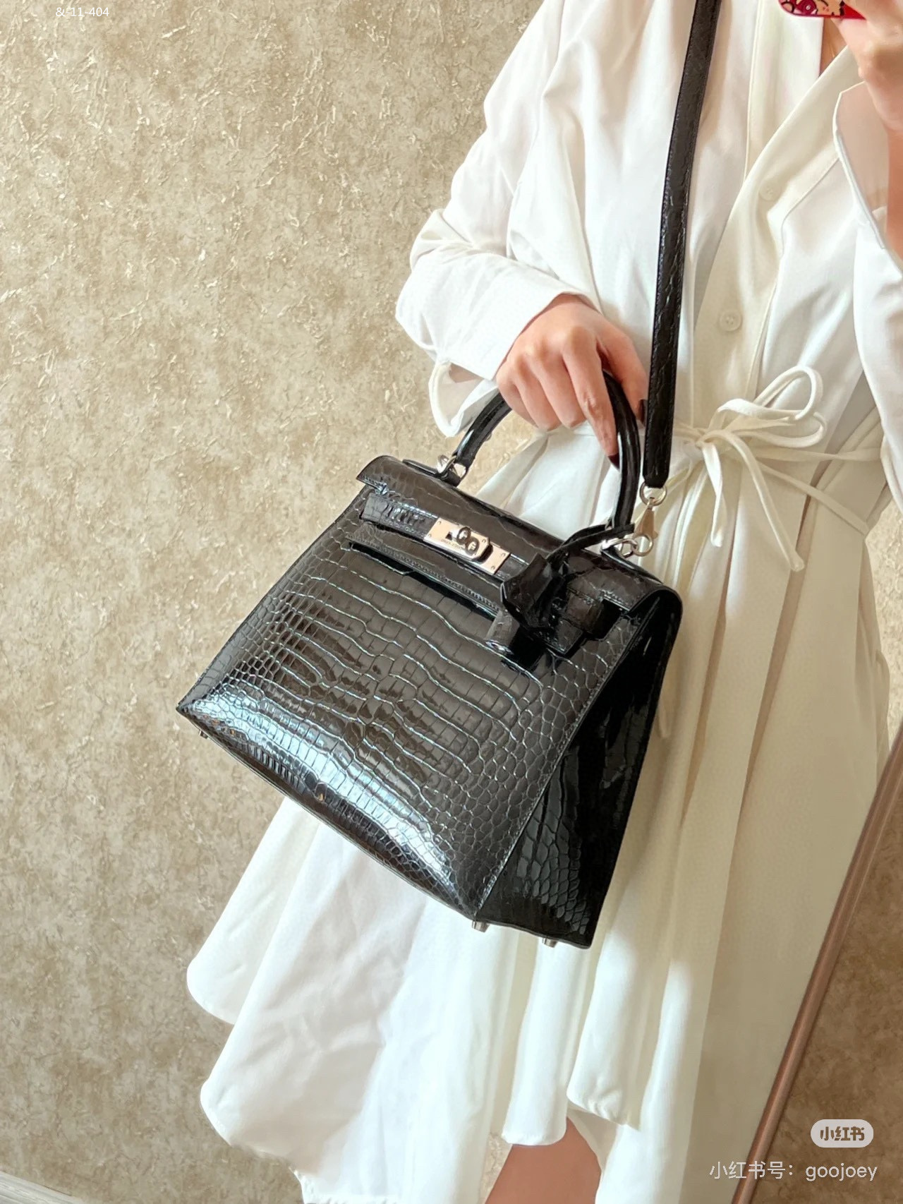 HO1295    Hermès_$91.99 gallery