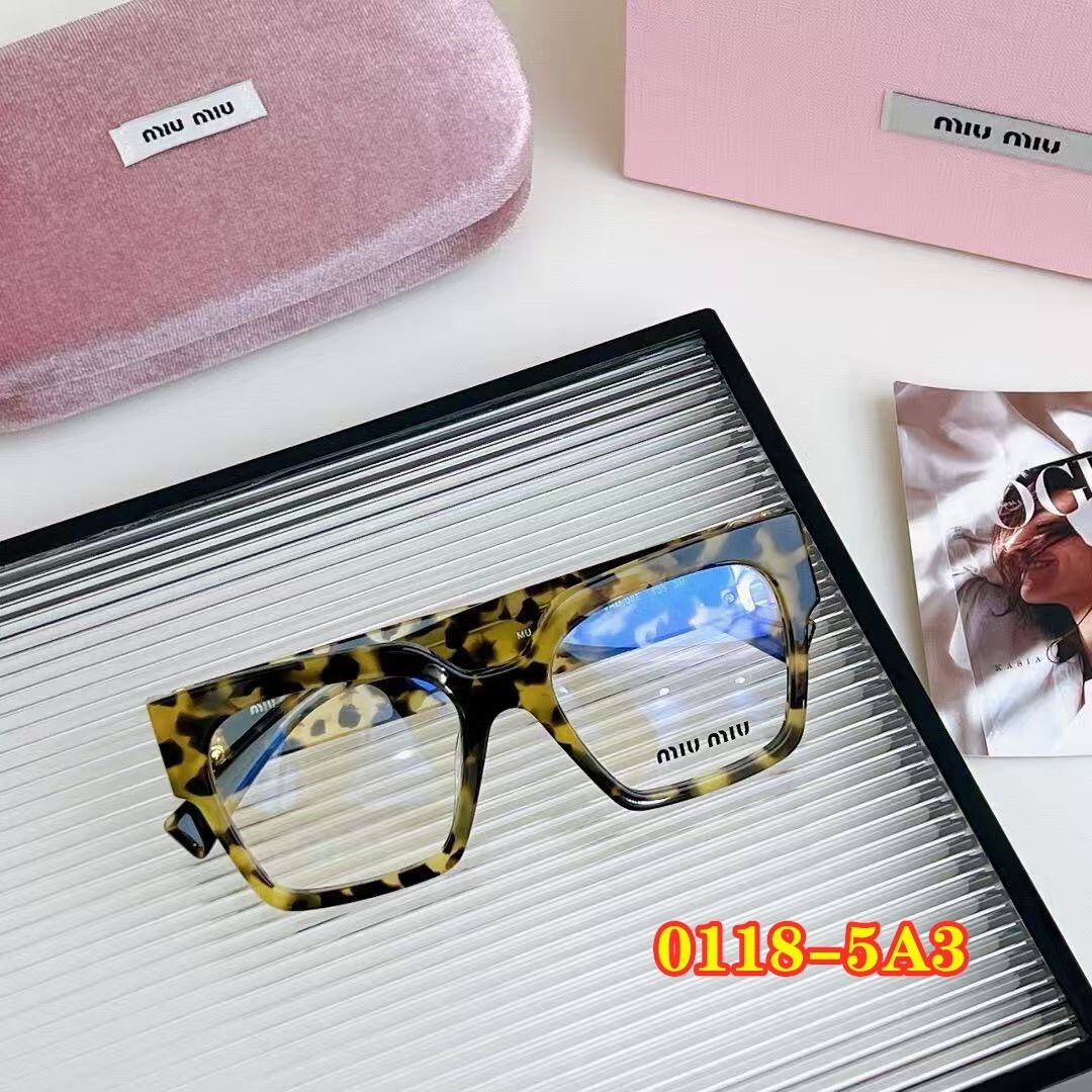 HO1297    Miu Miu_$46 gallery