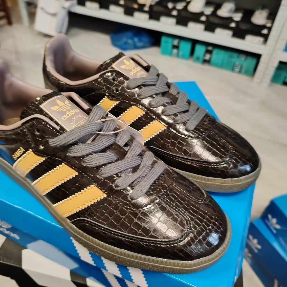 HO1307   ADIDAS_$62.99 gallery