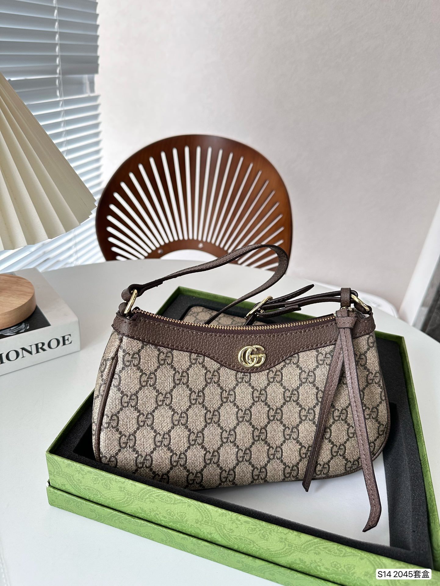 HO1311   Gucci_$64.99 gallery